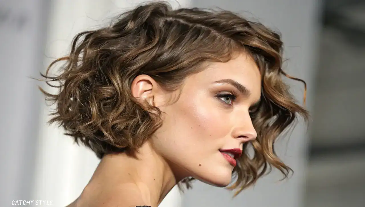 Short Wavy Hair